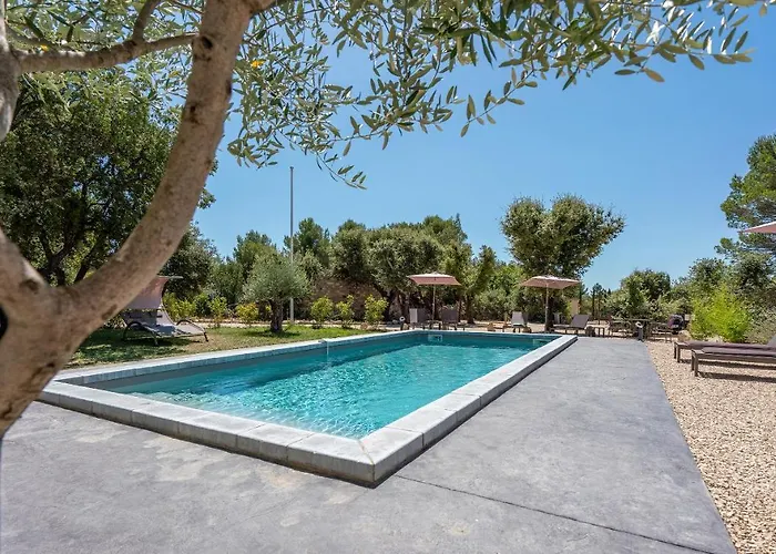 Mas la Chêneraie Lourmarin - Au calme, à 10 mn du centre ville à pied